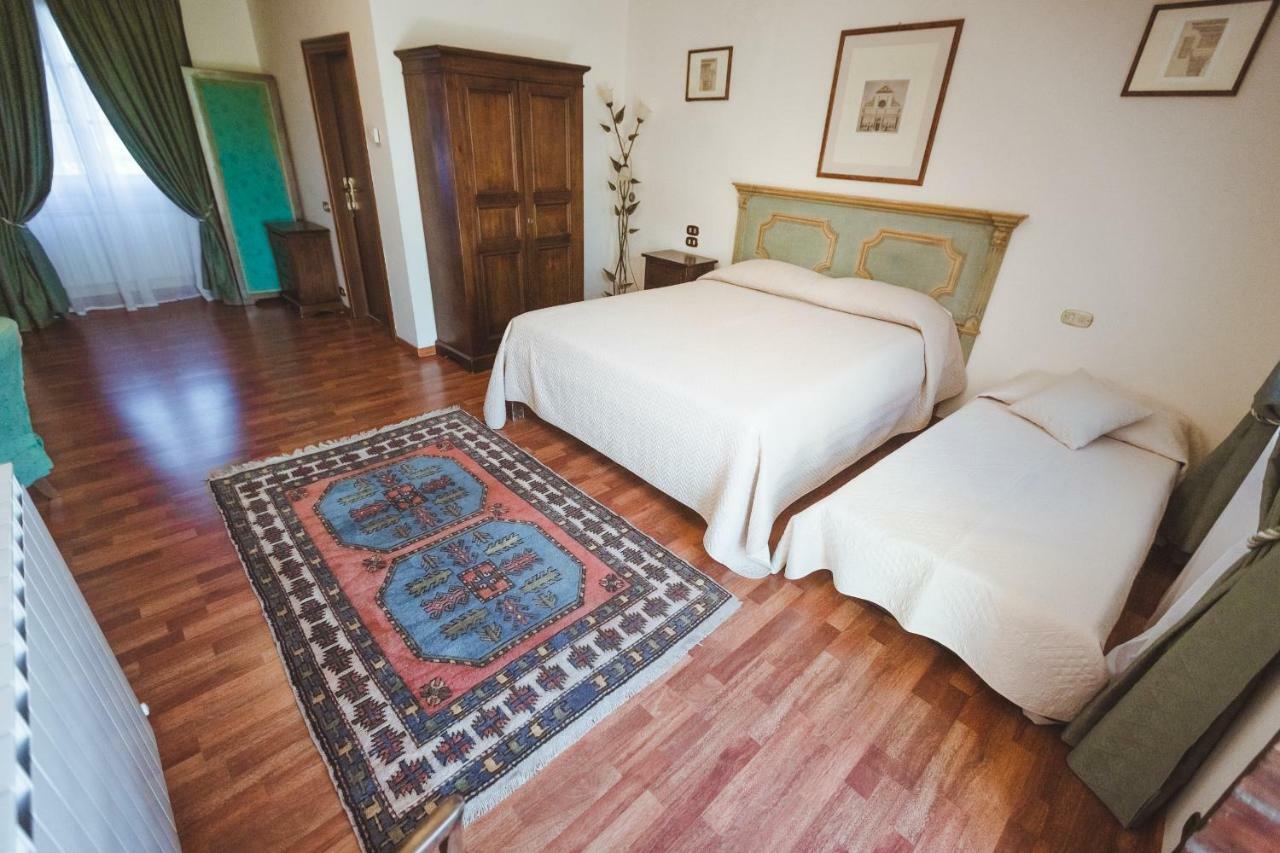 Agriturismo Le Anfore Sarteano Luaran gambar