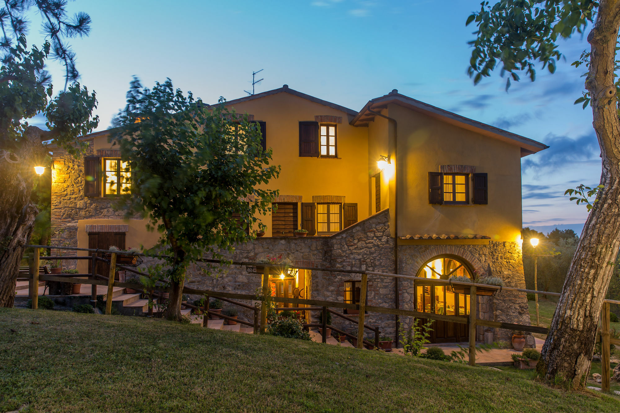 Agriturismo Le Anfore Sarteano Luaran gambar